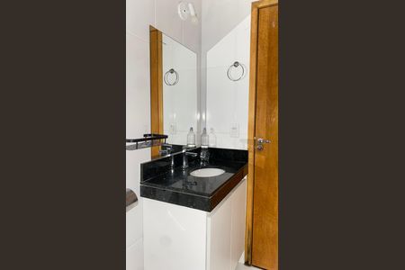 Apartamento para alugar com 47m², 2 quartos e sem vaga Apartamento para alugar com 47m², 2 quartos e sem vagaBanheiro