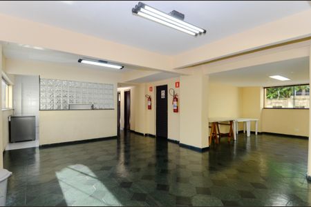 Apartamento para alugar com 78m², 2 quartos e 1 vaga Apartamento para alugar com 78m², 2 quartos e 1 vagaÁrea comum - Salão de festas