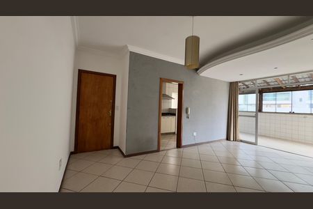 Apartamento à venda com 145m², 2 quartos e 2 vagas Apartamento à venda com 145m², 2 quartos e 2 vagasSala