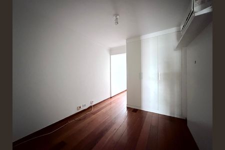 Apartamento para alugar com 197m², 3 quartos e 3 vagasQuarto 1