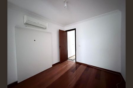 Apartamento para alugar com 197m², 3 quartos e 3 vagasQuarto 2