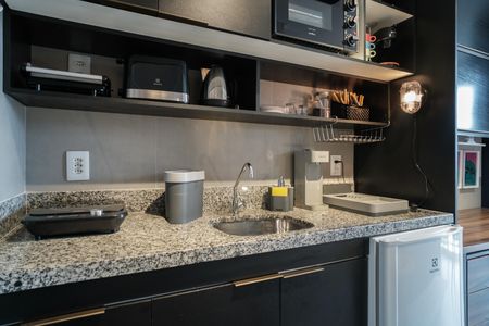 Cozinha de apartamento à venda com 1 quarto, 18m² em Bela Vista, São Paulo