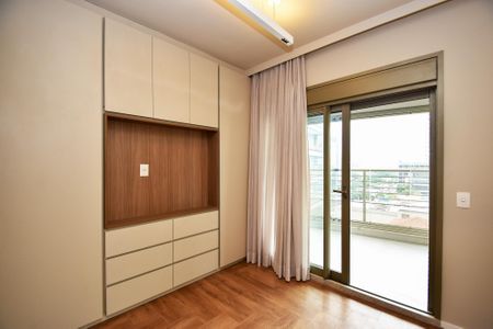 Apartamento para alugar com 90m², 2 quartos e 1 vaga