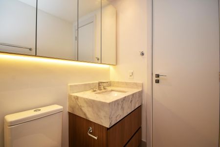 Apartamento para alugar com 90m², 2 quartos e 1 vaga