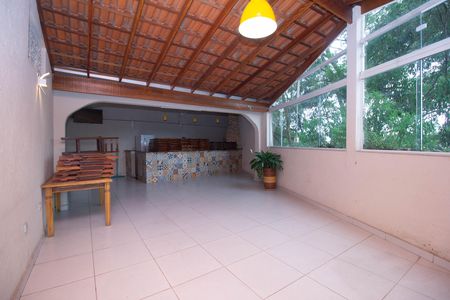 Apartamento para alugar com 68m², 2 quartos e 1 vagaÁrea comum - Churrasqueira