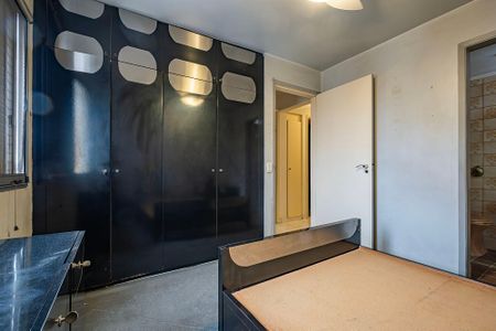 Apartamento à venda com 100m², 3 quartos e 3 vagas Apartamento à venda com 100m², 3 quartos e 3 vagasSuíte