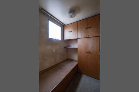 Apartamento à venda com 100m², 3 quartos e 3 vagas Apartamento à venda com 100m², 3 quartos e 3 vagasÁrea de Serviço - Quarto