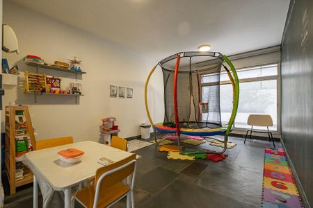 Apartamento à venda com 100m², 3 quartos e 3 vagas Apartamento à venda com 100m², 3 quartos e 3 vagasBrinquedoteca