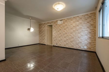 Apartamento à venda com 100m², 3 quartos e 3 vagas Apartamento à venda com 100m², 3 quartos e 3 vagasSala