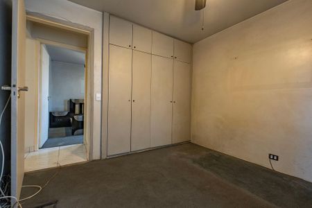 Apartamento à venda com 100m², 3 quartos e 3 vagas Apartamento à venda com 100m², 3 quartos e 3 vagasQuarto 2