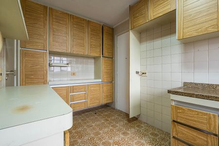 Apartamento à venda com 100m², 3 quartos e 3 vagas Apartamento à venda com 100m², 3 quartos e 3 vagasCozinha