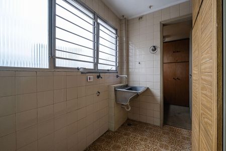 Apartamento à venda com 100m², 3 quartos e 3 vagas Apartamento à venda com 100m², 3 quartos e 3 vagasÁrea de Serviço