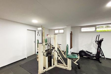 Apartamento à venda com 250m², 3 quartos e 2 vagasacademia