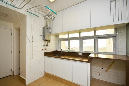 lavanderia de apartamento para alugar com 3 quartos, 250m² em Jardim Paulista, São Paulo