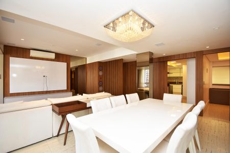 Apartamento para alugar com 3 quartos, 250m² em Jardim Paulista, São Paulo