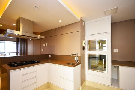 cozinha de apartamento para alugar com 3 quartos, 250m² em Jardim Paulista, São Paulo