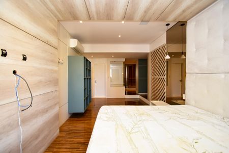 Apartamento à venda com 250m², 3 quartos e 2 vagasquarto 2