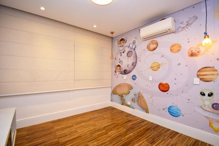 Apartamento à venda com 250m², 3 quartos e 2 vagasquarto 1