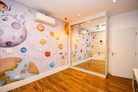 Apartamento à venda com 250m², 3 quartos e 2 vagasquarto 1