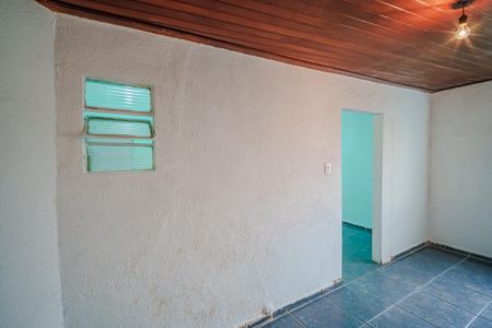 Quarto 2 de casa para alugar com 2 quartos, 60m² em Jaguaré, São Paulo