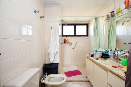 Apartamento à venda com 86m², 2 quartos e 3 vagasbanheiro quarto 2