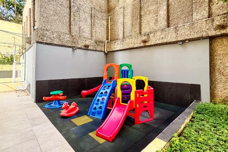 Apartamento à venda com 86m², 2 quartos e 3 vagasplayground