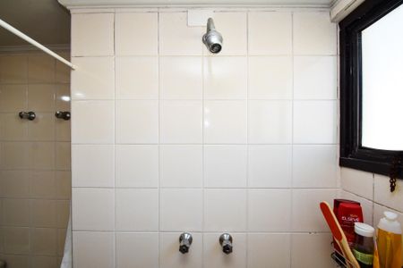 Apartamento à venda com 86m², 2 quartos e 3 vagasbanheiro quarto 2