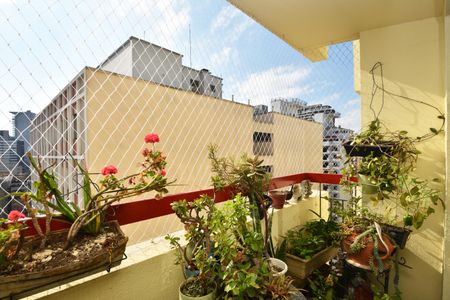 Apartamento à venda com 86m², 2 quartos e 3 vagasvaranda Sala