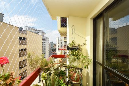 Apartamento à venda com 86m², 2 quartos e 3 vagasvaranda Sala