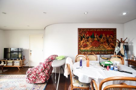 Apartamento à venda com 86m², 2 quartos e 3 vagasSala
