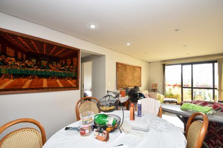 Apartamento à venda com 86m², 2 quartos e 3 vagasSala
