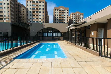 Apartamento para alugar com 57m², 2 quartos e 2 vagas Apartamento para alugar com 57m², 2 quartos e 2 vagasÁrea comum - Piscina