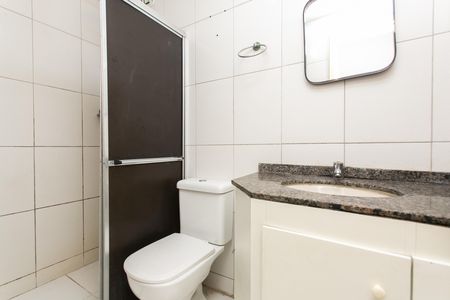 Apartamento para alugar com 57m², 2 quartos e 2 vagas Apartamento para alugar com 57m², 2 quartos e 2 vagasBanheiro