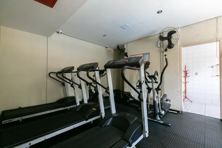 Apartamento para alugar com 57m², 2 quartos e 2 vagas Apartamento para alugar com 57m², 2 quartos e 2 vagasÁrea comum - Academia