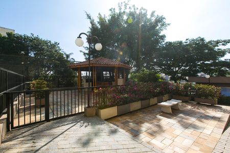 Apartamento para alugar com 57m², 2 quartos e 2 vagas Apartamento para alugar com 57m², 2 quartos e 2 vagasÁrea comum - Churrasqueira