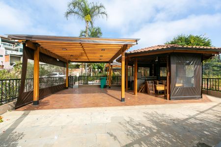Apartamento para alugar com 57m², 2 quartos e 2 vagas Apartamento para alugar com 57m², 2 quartos e 2 vagasÁrea comum - Churrasqueira