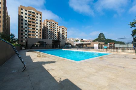 Apartamento para alugar com 57m², 2 quartos e 2 vagas Apartamento para alugar com 57m², 2 quartos e 2 vagasÁrea comum - Piscina