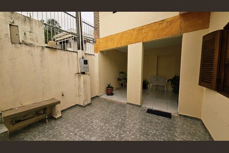 Casa à venda com 124m², 2 quartos e 1 vaga