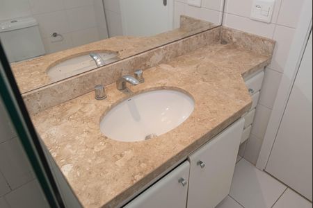 Apartamento para alugar com 120m², 3 quartos e 2 vagas Apartamento para alugar com 120m², 3 quartos e 2 vagasBanheiro da Suíte