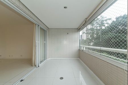 Varanda de apartamento para alugar com 3 quartos, 120m² em Brooklin, São Paulo