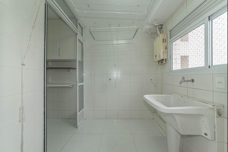Apartamento para alugar com 120m², 3 quartos e 2 vagas Apartamento para alugar com 120m², 3 quartos e 2 vagasArea de Serviço