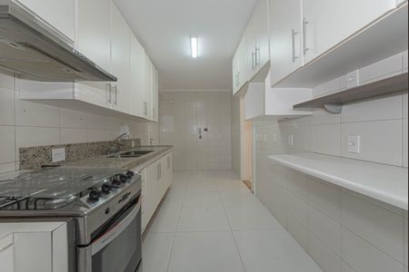 Apartamento para alugar com 120m², 3 quartos e 2 vagas Apartamento para alugar com 120m², 3 quartos e 2 vagasCozinha