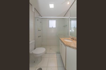 Apartamento para alugar com 120m², 3 quartos e 2 vagas Apartamento para alugar com 120m², 3 quartos e 2 vagasBanheiro da Suíte