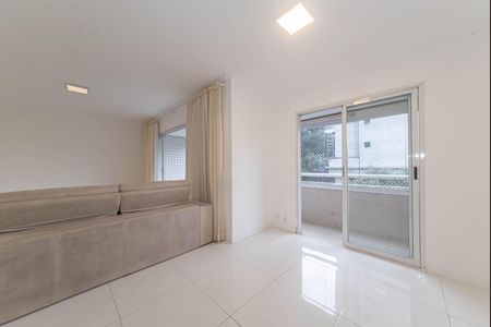 Apartamento para alugar com 120m², 3 quartos e 2 vagas Apartamento para alugar com 120m², 3 quartos e 2 vagasSala