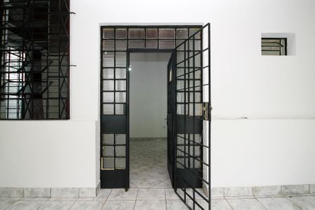 Casa de condomínio para alugar com 230m², 3 quartos e 4 vagas Casa de condomínio para alugar com 230m², 3 quartos e 4 vagasEntrada