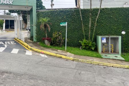 Casa de condomínio para alugar com 230m², 3 quartos e 4 vagas Casa de condomínio para alugar com 230m², 3 quartos e 4 vagasPlaca