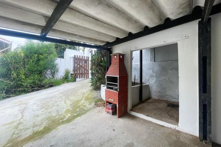 Casa de condomínio para alugar com 230m², 3 quartos e 4 vagas Casa de condomínio para alugar com 230m², 3 quartos e 4 vagasChurrasqueira