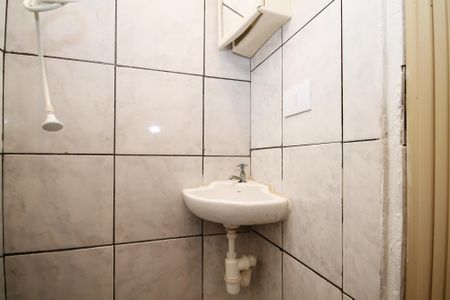 Casa de condomínio para alugar com 230m², 3 quartos e 4 vagas Casa de condomínio para alugar com 230m², 3 quartos e 4 vagasBanheiro Suíte