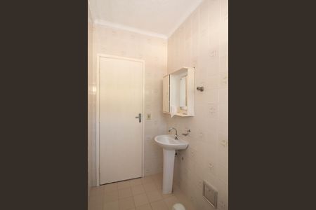 Casa para alugar com 94m², 3 quartos e 1 vaga Casa para alugar com 94m², 3 quartos e 1 vagaBanheiro 1