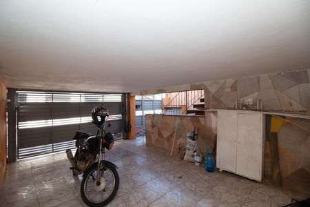 Casa para alugar com 94m², 3 quartos e 1 vaga Casa para alugar com 94m², 3 quartos e 1 vagaGaragem